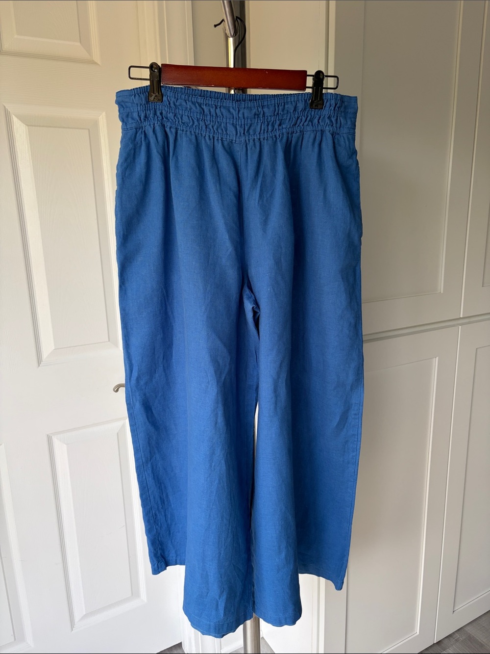 Anthropologie Bright Cobalt Blue Elastic-Waist Linen Pants, Size S (waist 15+).